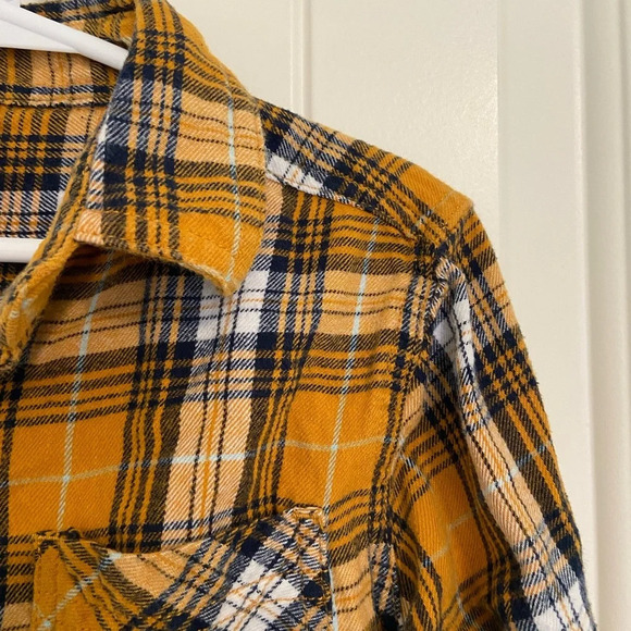 Member’s Mark boy’s yellow & blue plaid flannel shirt‎ — size 8 - Picture 4 of 5